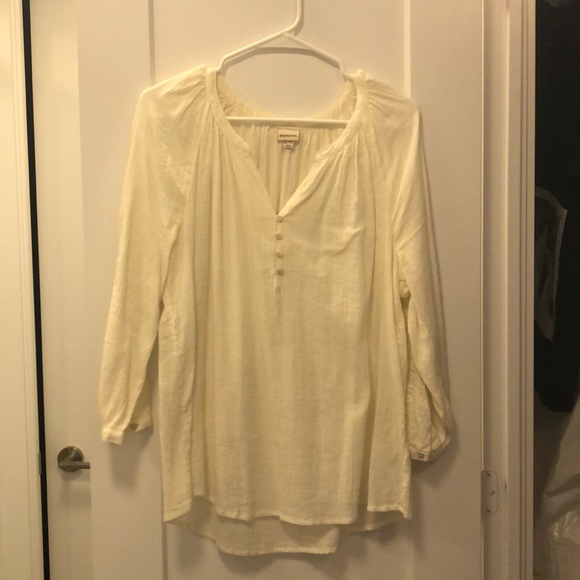 Women’s blouse - Picture 1 of 6